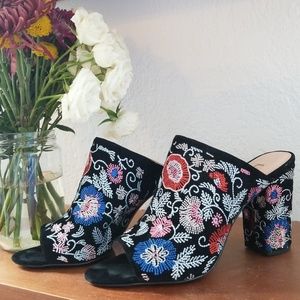 9 1/2 Avec Les Filles embroidered heel mules